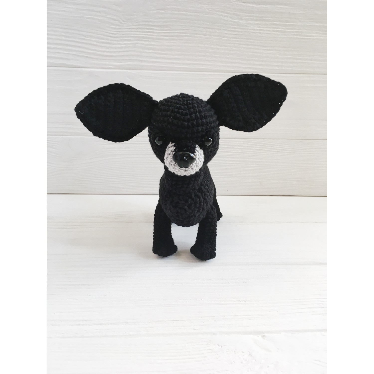 https://www.crochetings.com/image/cache/catalog/products/2/Amigurumi-black-Chihuahua-1500x1500.jpg